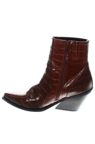 Botine de damă ONLY, Mărime 40, Culoare Maro, Preț 223,68 Lei