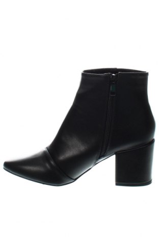 Botine de damă Raid, Mărime 40, Culoare Negru, Preț 48,95 Lei