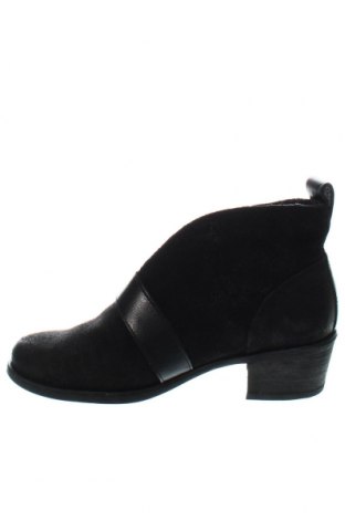Dámské boty  UGG Australia, Velikost 36, Barva Černá, Cena  976,00 Kč