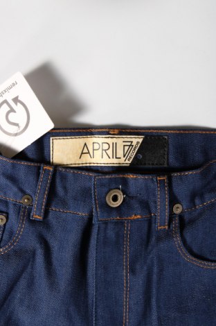Dámske džínsy  April 77, Veľkosť S, Farba Modrá, Cena  9,13 €