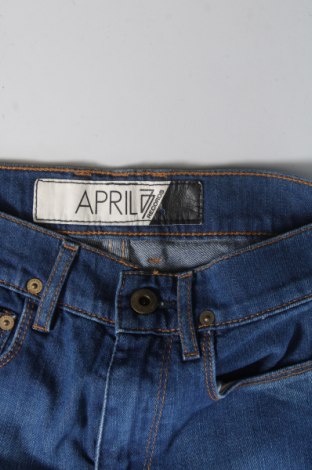Γυναικείο Τζίν April 77, Μέγεθος XS, Χρώμα Μπλέ, Τιμή 8,30 €