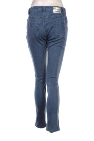 Дамски дънки Ascari Jeans, Размер M, Цвят Син, Цена 5,80 лв.
