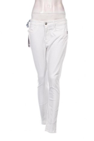 Damen Jeans Kaporal, Größe XL, Farbe Ecru, Preis 11,21 €