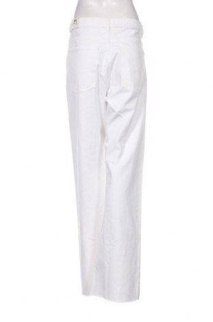 Γυναικείο Τζίν Mango, Μέγεθος XL, Χρώμα Λευκό, Τιμή 10,87 €