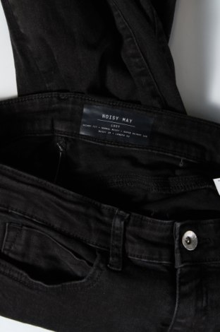 Damen Jeans Noisy May, Größe M, Farbe Schwarz, Preis 6,40 €