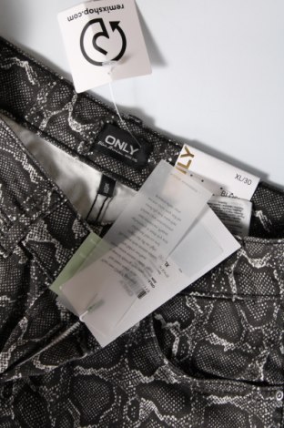 Γυναικείο Τζίν ONLY, Μέγεθος XL, Χρώμα Πολύχρωμο, Τιμή 7,01 €