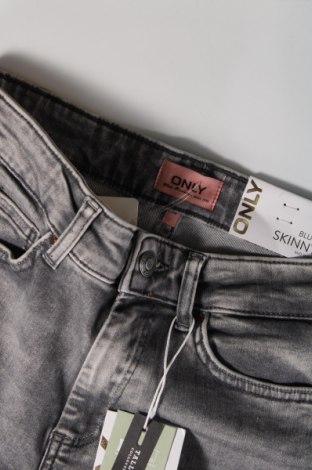 Damen Jeans ONLY, Größe M, Farbe Grau, Preis 6,66 €