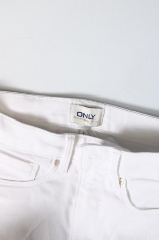 Γυναικείο Τζίν ONLY, Μέγεθος XS, Χρώμα Λευκό, Τιμή 8,06 €