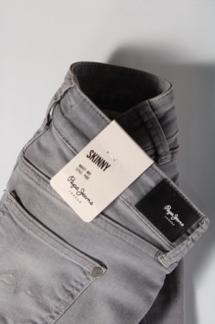 Γυναικείο Τζίν Pepe Jeans, Μέγεθος S, Χρώμα Γκρί, Τιμή 10,79 €