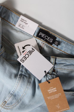 Damen Jeans Pieces, Größe M, Farbe Blau, Preis € 6,31
