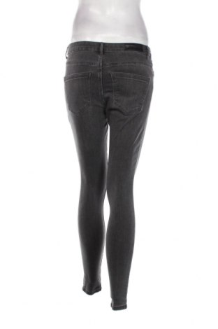 Damskie jeansy Vero Moda, Rozmiar S, Kolor Szary, Cena 38,06 zł