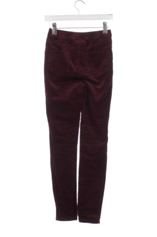 Pantaloni de velvet de femei M&Co., Mărime XS, Culoare Roșu, Preț 19,08 Lei