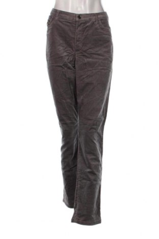 Дамски джинси Yessica, Размер XL, Цвят Сив, Цена 9,86 лв.