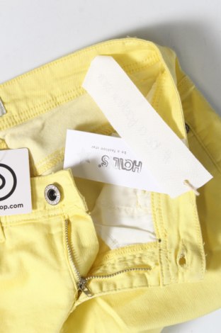 Дамски къс панталон Haily`s, Размер M, Цвят Жълт, Цена 18,00 лв.