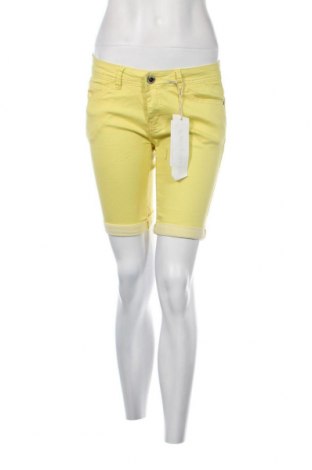 Γυναικείο κοντό παντελόνι Haily`s, Μέγεθος M, Χρώμα Κίτρινο, Τιμή 11,50 €