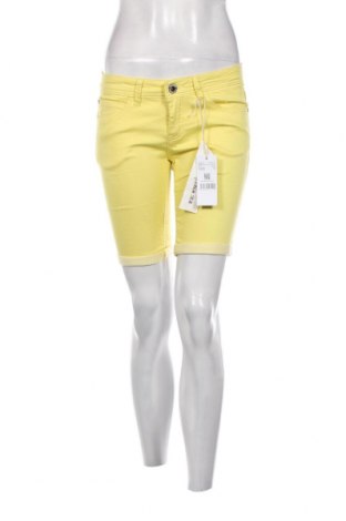 Γυναικείο κοντό παντελόνι Haily`s, Μέγεθος S, Χρώμα Κίτρινο, Τιμή 11,50 €