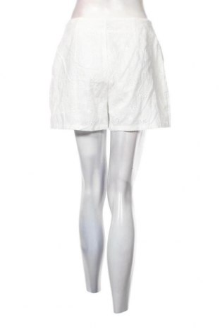 Pantaloni scurți de femei Lili Sidonio, Mărime M, Culoare Alb, Preț 37,89 Lei