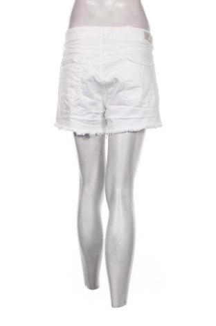 Γυναικείο κοντό παντελόνι Ltb, Μέγεθος XXL, Χρώμα Λευκό, Τιμή 37,11 €