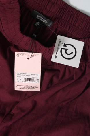 Γυναικείο κοντό παντελόνι Missguided, Μέγεθος XS, Χρώμα Βιολετί, Τιμή 6,71 €