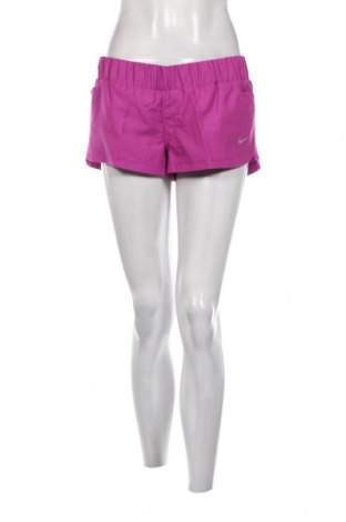 Γυναικείο κοντό παντελόνι Nike, Μέγεθος XL, Χρώμα Βιολετί, Τιμή 7,05 €