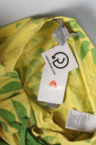 Γυναικείο κοντό παντελόνι Nike Acg, Μέγεθος XS, Χρώμα Κίτρινο, Τιμή 11,57 €
