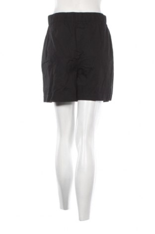 Дамски къс панталон Opus, Размер S, Цвят Черен, Цена 102,00 лв.
