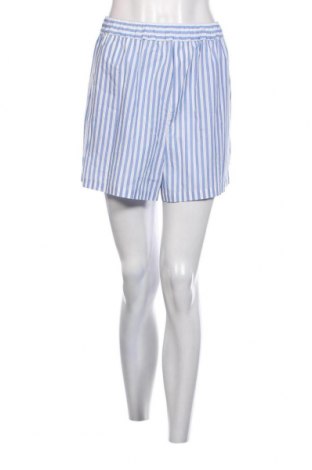 Дамски къс панталон Ralph Lauren, Размер L, Цвят Многоцветен, Цена 49,20 лв.