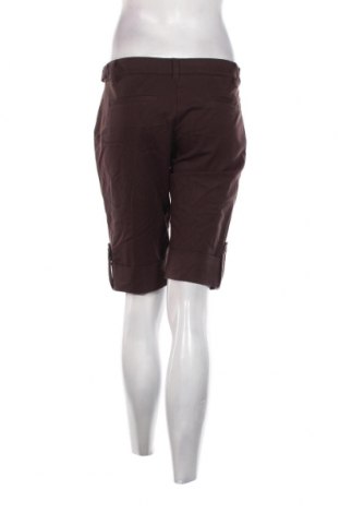 Дамски къс панталон S.Oliver, Размер M, Цвят Кафяв, Цена 89,00 лв.