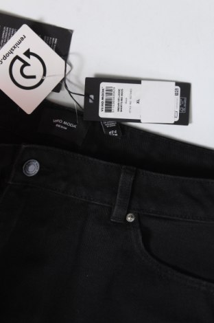 Γυναικείο κοντό παντελόνι Vero Moda, Μέγεθος XL, Χρώμα Μαύρο, Τιμή 20,62 €