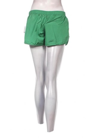 Дамски къс панталон iets frans..., Размер M, Цвят Зелен, Цена 10,80 лв.