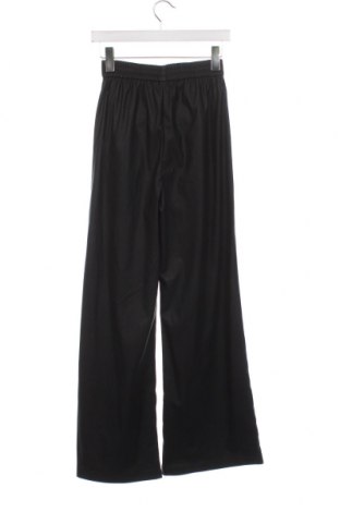 Pantaloni de piele pentru damă ONLY, Mărime XS, Culoare Negru, Preț 177,63 Lei