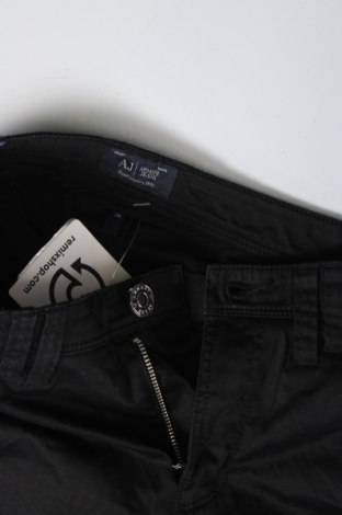 Γυναικείο παντελόνι Armani Jeans, Μέγεθος S, Χρώμα Μαύρο, Τιμή 48,25 €
