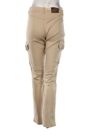 Дамски панталон Brams Paris, Размер M, Цвят Бежов, Цена 11,04 лв.