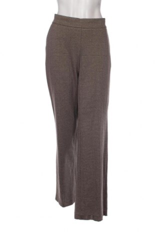 Дамски панталон Brax, Размер M, Цвят Многоцветен, Цена 16,52 лв.