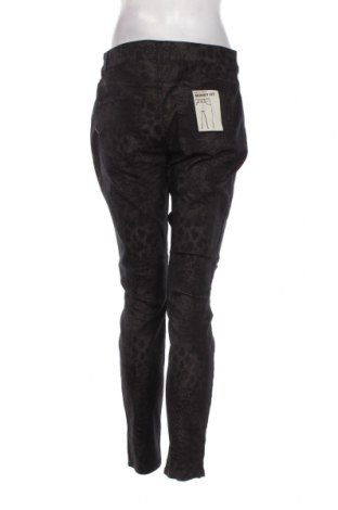 Pantaloni de femei Christian Berg, Mărime M, Culoare Maro, Preț 33,55 Lei