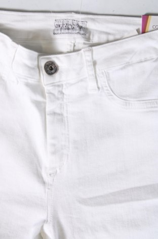 Γυναικείο παντελόνι Colours, Μέγεθος S, Χρώμα Λευκό, Τιμή 7,59 €