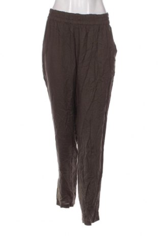 Дамски панталон Lascana, Размер L, Цвят Зелен, Цена 9,57 лв.