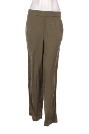 Дамски панталон LeGer By Lena Gercke X About you, Размер M, Цвят Зелен, Цена 23,49 лв.