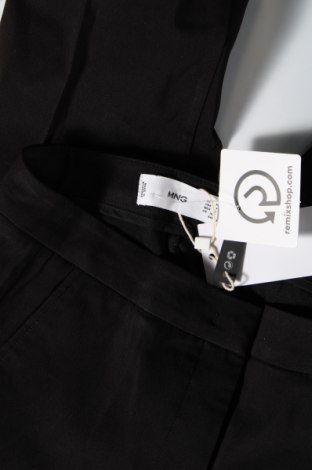 Γυναικείο παντελόνι Mango, Μέγεθος S, Χρώμα Μαύρο, Τιμή 10,87 €
