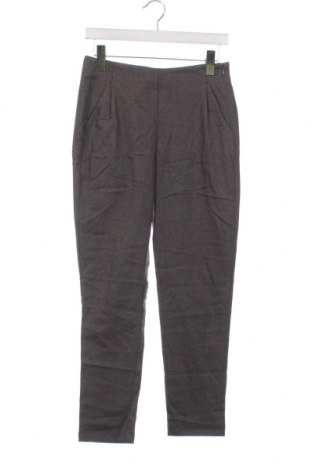 Дамски панталон Mohito, Размер XS, Цвят Сив, Цена 7,25 лв.