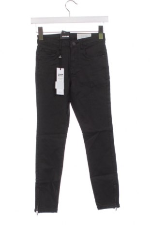 Дамски панталон Noisy May, Размер S, Цвят Черен, Цена 11,96 лв.