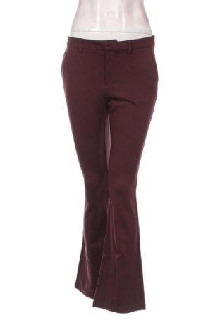 Дамски панталон ONLY, Размер M, Цвят Червен, Цена 18,90 лв.