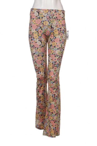 Дамски панталон Onzie, Размер S, Цвят Многоцветен, Цена 19,14 лв.