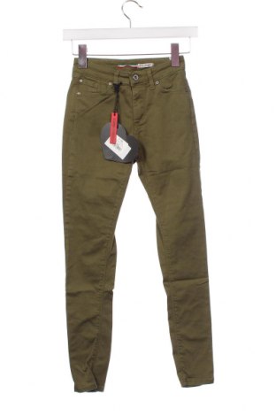 Дамски панталон Please, Размер XXS, Цвят Зелен, Цена 10,22 лв.