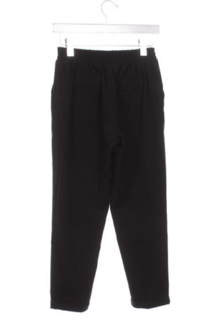 Γυναικείο παντελόνι Pull&Bear, Μέγεθος XS, Χρώμα Μαύρο, Τιμή 2,51 €