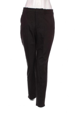 Дамски панталон S.Oliver, Размер M, Цвят Черен, Цена 21,75 лв.