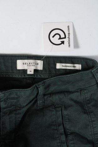 Γυναικείο παντελόνι Selected Femme, Μέγεθος XS, Χρώμα Πράσινο, Τιμή 3,86 €