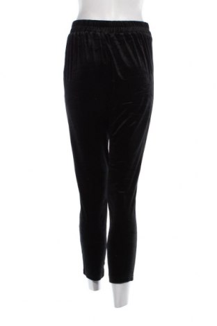 Pantaloni de femei Stradivarius, Mărime S, Culoare Negru, Preț 13,35 Lei