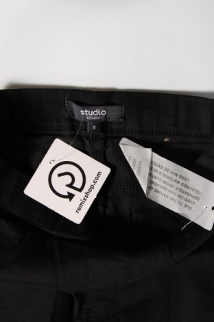 Γυναικείο παντελόνι Studio, Μέγεθος S, Χρώμα Μαύρο, Τιμή 7,82 €