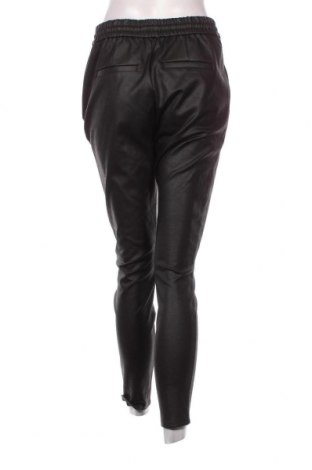 Дамски панталон Vero Moda, Размер S, Цвят Черен, Цена 22,68 лв.